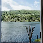 Penthouse On Isola Dei Pescatori * ستريزا