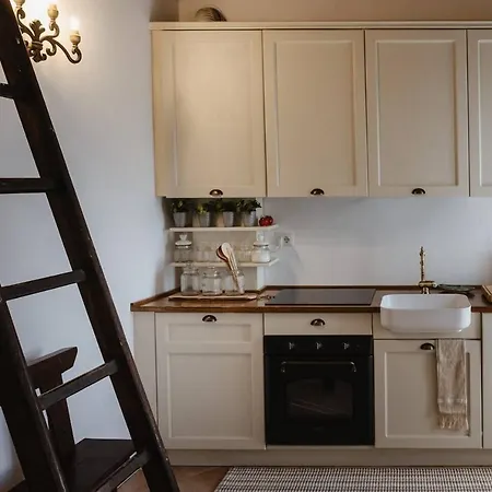 Penthouse On Isola Dei Pescatori شقة